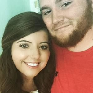 Meet your Posher, Becca